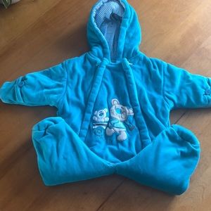 One piece snowsuit